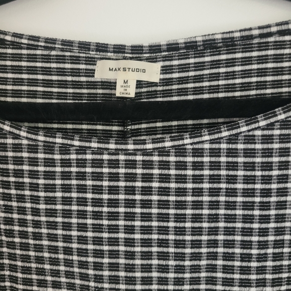 Checkered Blouse - Picture 4 of 4